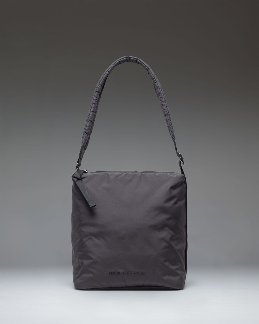 Cloudform Tote Small W1