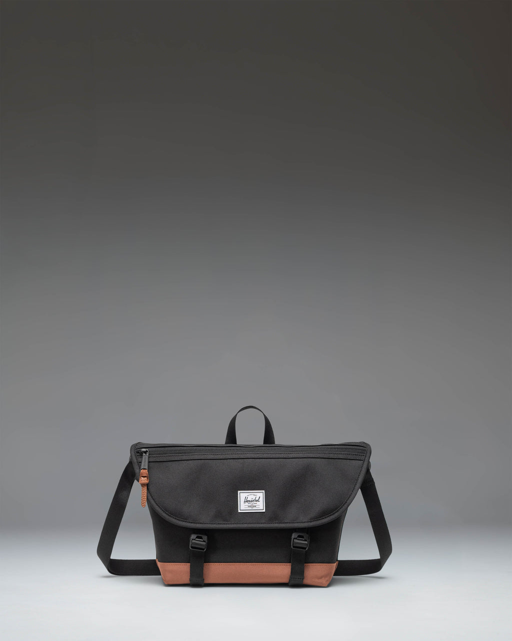 Cove Messenger Small B6
