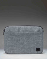 Denman Sleeve 14 Inch Tech P8