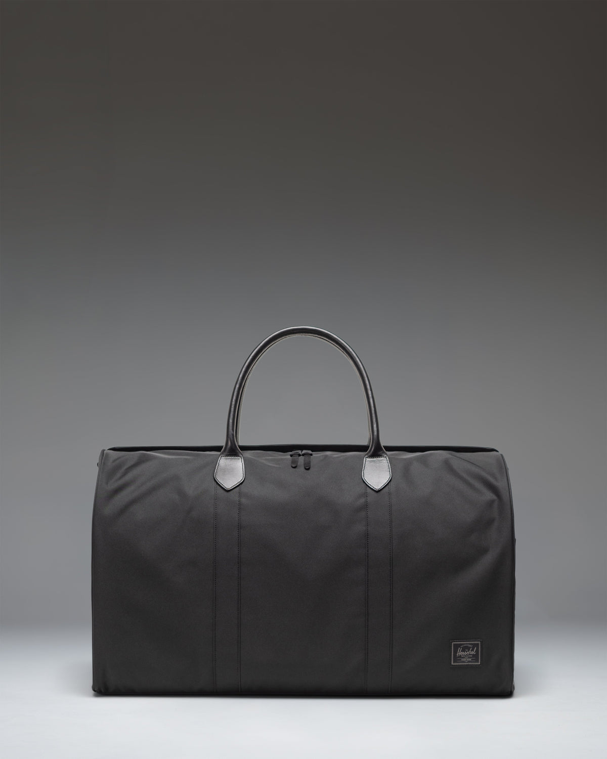 Novel Duffle Premium Classics J3